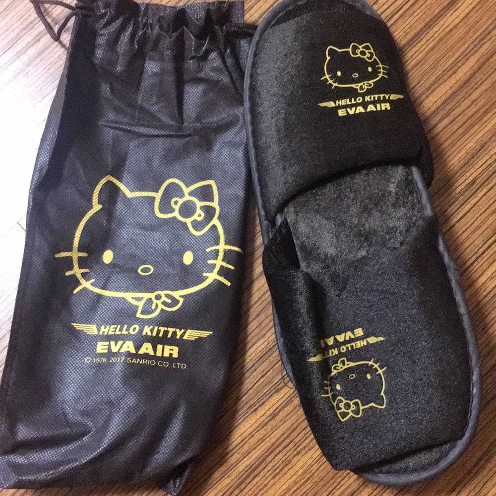Hello Kitty Slippers